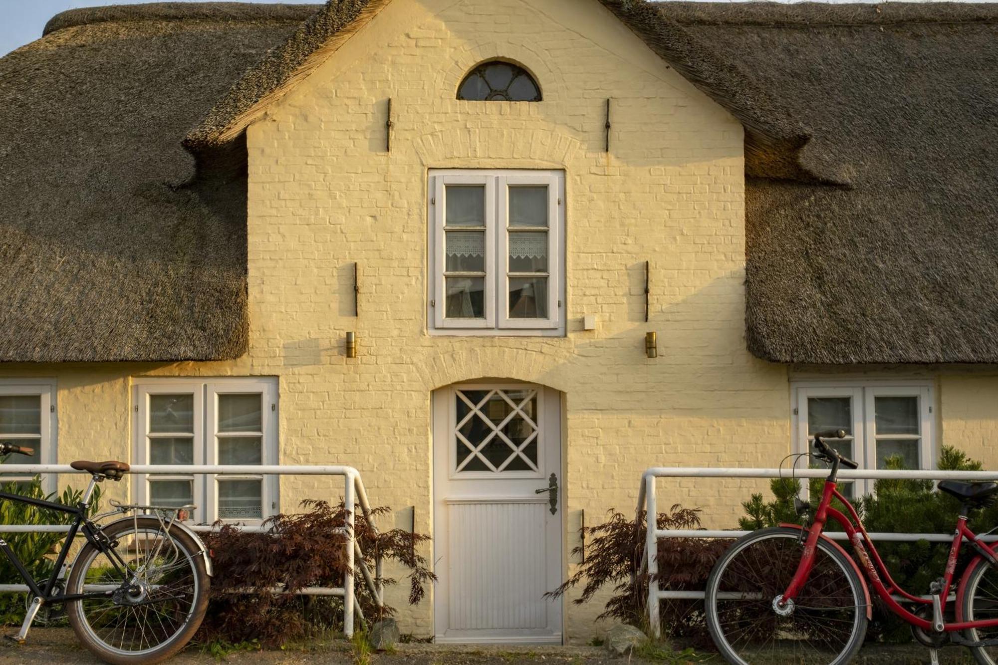 Hotel Huettmann Norddorf Exteriör bild